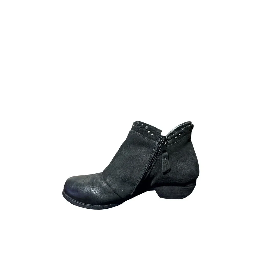 Miz Mooz Lacie Ankle Black Boots Womens 8 EU 38 Black Leather Side Zip Scrunched